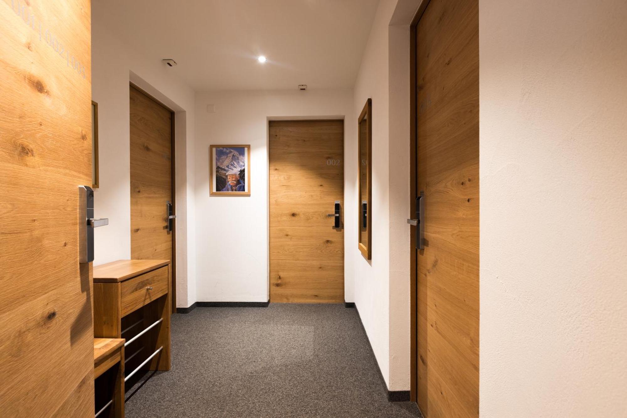 Naco Aparthotel By Arca Spa Zermatt Exterior photo