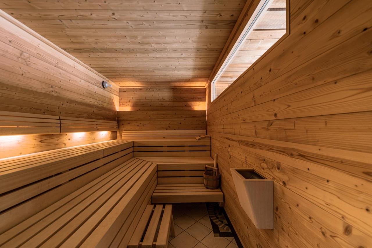 Naco Aparthotel By Arca Spa Zermatt Exterior photo